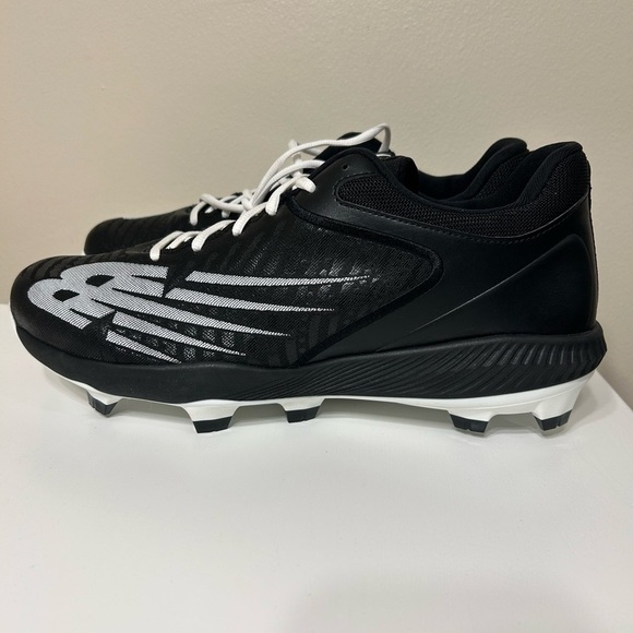 NWOT Size 15 New Balance Athletic Sneakers - Picture 5 of 9